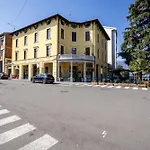 شقة Elegante Attico Fronte - Casa Barozzi لووِنو