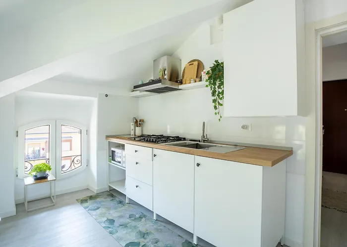 Elegante Attico Fronte Lago - Casa Barozzi Appartamento