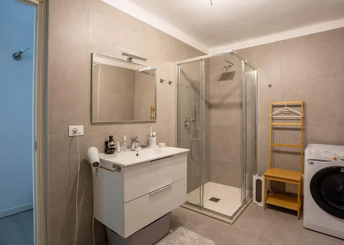 Elegante Attico Fronte Lago - Casa Barozzi